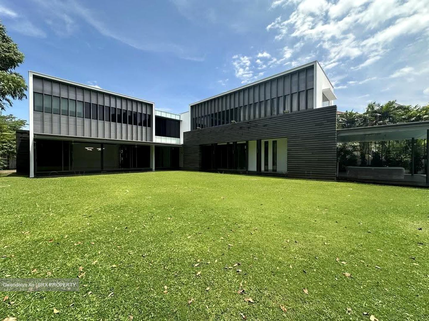 Na. (D10), Detached #609663001